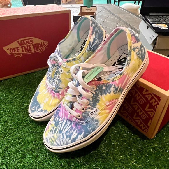 VANS COMFYCUSH AUTHENT TIE DYE - Picture 1 of 12